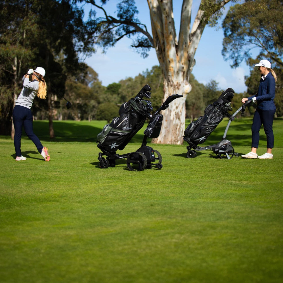 Why More Golfers Are Switching to Electric Golf Trolleys
